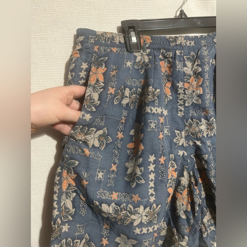 Men’s Patagonia swim trunks/shorts - Picture 5 of 9